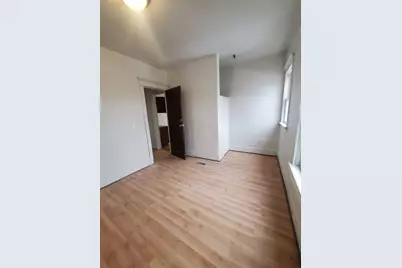 2873 N 26th St #2875, Milwaukee, WI 53206 - Photo 12