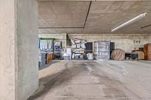 102 N Water St, Milwaukee, WI 53202 - Photo 36