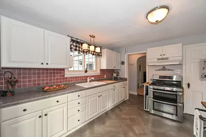 5659 S 110th St, Hales Corners, WI 53130 - Photo 8