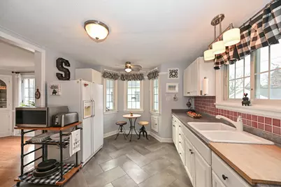 5659 S 110th St, Hales Corners, WI 53130 - Photo 6