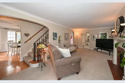 5659 S 110th St, Hales Corners, WI 53130 - Photo 10