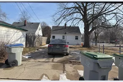 5003 N 51st Blvd, Milwaukee, WI 53218 - Photo 2