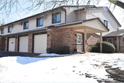 4502 S Greenridge Cir, Greenfield, WI 53220 - Photo 34