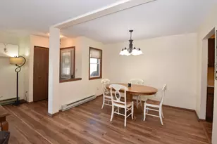 4502 S Green Ridge Cir, Greenfield, WI 53220 - Photo 10