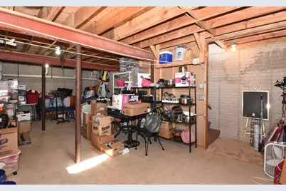 4502 S Greenridge Cir, Greenfield, WI 53220 - Photo 30