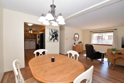 4502 S Greenridge Cir, Greenfield, WI 53220 - Photo 12