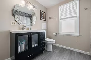 5329 W Nebraska Ave, Milwaukee, WI 53219 - Photo 14