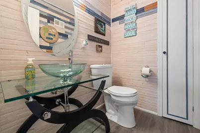 5329 W Nebraska Ave, Milwaukee, WI 53219 - Photo 10