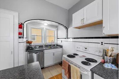 804 E Kewaunee St #806, Milwaukee, WI 53202 - Photo 12