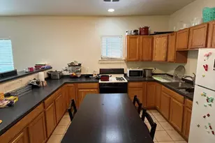 2523 W Garfield Ave, Milwaukee, WI 53205 - Photo 4