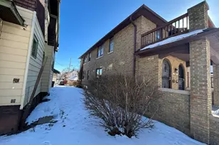 2846 N 52nd St St, Milwaukee, WI 53210 - Photo 2