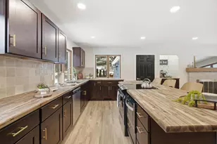 W377S3527 School Section Lake Dr, Ottawa, WI 53118 - Photo 16