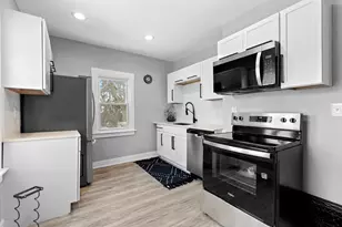 120 4th St, Waukesha, WI 53188 - Photo 10