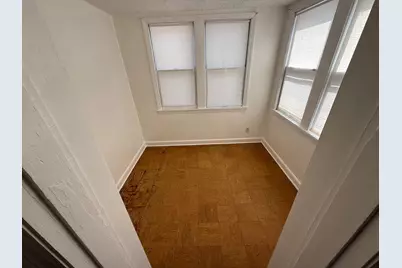 5010 N 49th St, Milwaukee, WI 53218 - Photo 12