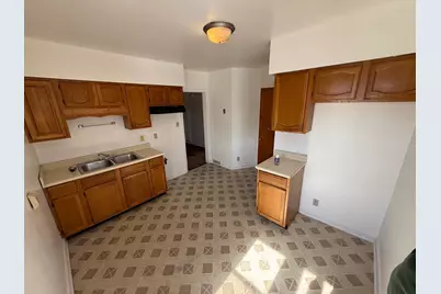 5010 N 49th St, Milwaukee, WI 53218 - Photo 14