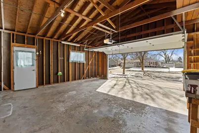 1226  Market Pl, Waukesha, WI 53189 - Photo 28