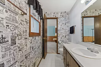 1226  Market Pl, Waukesha, WI 53189 - Photo 16