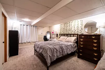 2504 N 89th St, Wauwatosa, WI 53226 - Photo 44