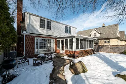 2504 N 89th St, Wauwatosa, WI 53226 - Photo 12