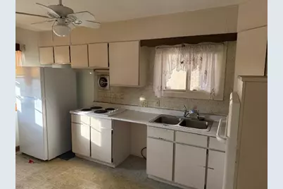4175 N 22nd St, Milwaukee, WI 53209 - Photo 12