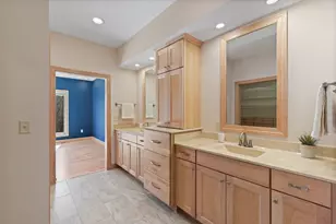 W126N7852 Riverview Ln, Menomonee Falls, WI 53051 - Photo 24