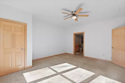 W126N7852  Riverview Ln #51, Menomonee Falls, WI 53051 - Photo 32