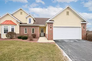 5293 S Acorn Ln, Greenfield, WI 53221 - Photo 22