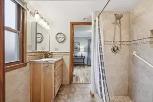 8755 W Meadow Ln, Franklin, WI 53132 - Photo 32