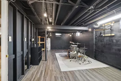 8755 W Meadow Ln, Franklin, WI 53132 - Photo 34