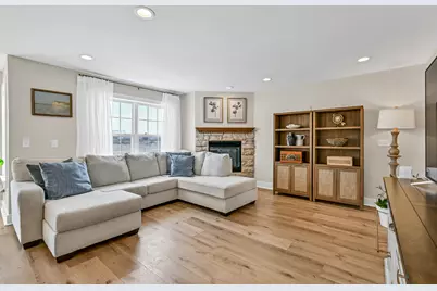 S98W13279  Champions Dr, Muskego, WI 53150 - Photo 10