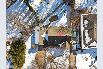 827 W La Salle Ave, Glendale, WI 53209 - Photo 28