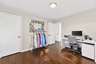 827 W La Salle Ave, Glendale, WI 53209 - Photo 26