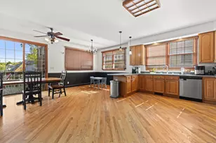 1005 97th St, Pleasant Prairie, WI 53158 - Photo 8