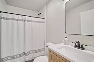 234 N Broadway, Milwaukee, WI 53202 - Photo 12