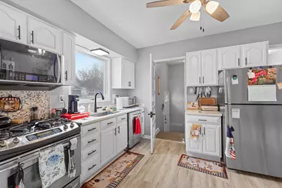 115  Lincoln Ave, Sheboygan, WI 53081 - Photo 2