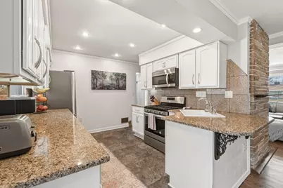 8837 N Navajo Rd, Bayside, WI 53217 - Photo 6