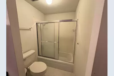 3127 W Canterbury Rd, Greenfield, WI 53221 - Photo 14