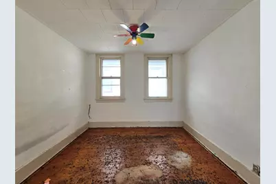 1929 N 18th St, Milwaukee, WI 53205 - Photo 20