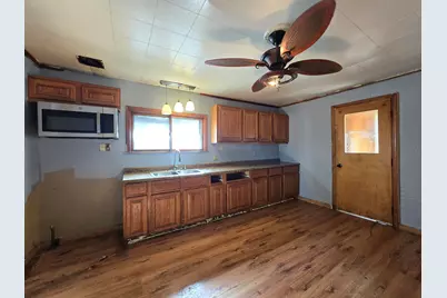 1929 N 18th St, Milwaukee, WI 53205 - Photo 2