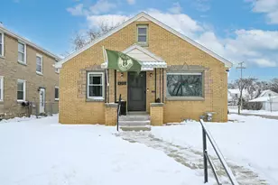 8202 W Center St, Milwaukee, WI 53222 - Photo 2
