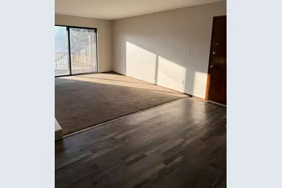 7721 N 60th St #104D, Milwaukee, WI 53223 - Photo 6