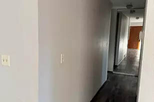 7721 N 60th St, Milwaukee, WI 53223 - Photo 8