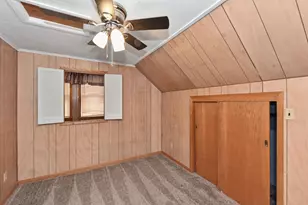 2348 S 84th St, West Allis, WI 53227 - Photo 12