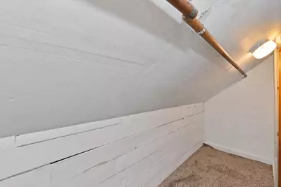 2348 S 84th St, West Allis, WI 53227 - Photo 16