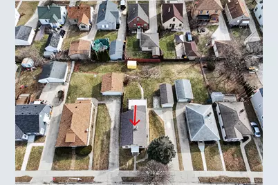 2348 S 84th St, West Allis, WI 53227 - Photo 24