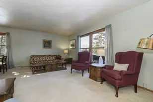 S58W25347 Crest Dr, Waukesha, WI 53189 - Photo 16