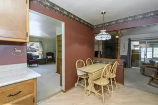 S58W25347 Crest Dr, Waukesha, WI 53189 - Photo 26