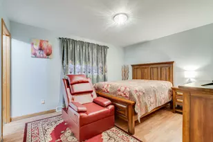 1607 Walter Ave, Racine, WI 53403 - Photo 20