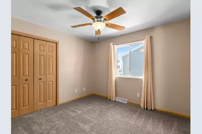 4017  Delta St, Manitowoc, WI 54220 - Photo 14