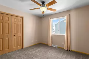 4017 Delta St, Manitowoc, WI 54220 - Photo 14